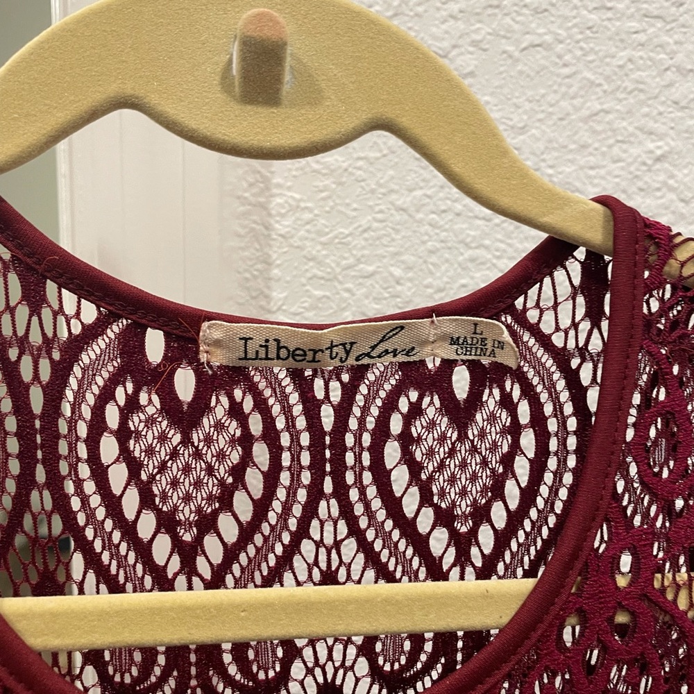 Women’s lace dress